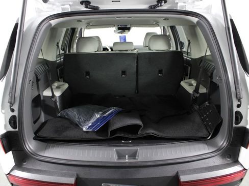 Used 2026 Hyundai Santa Fe SE FWD image 17