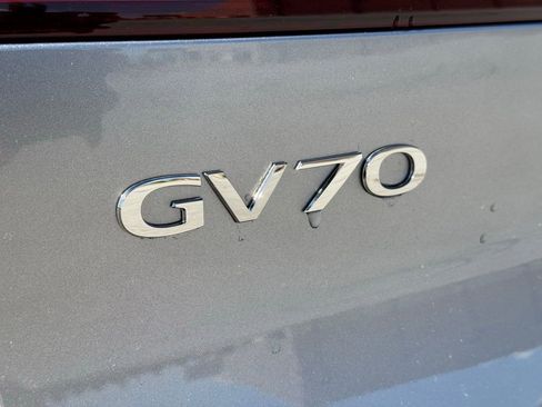 New 2026 Genesis GV70 2.5T Advanced AWD/4WD image 15
