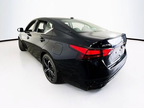 New 2025 Nissan Altima 2.5 SR image 7