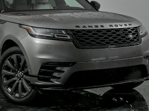 Used 2018 Land Rover Range Rover Velar R-Dynamic SE AWD/4WD image 2