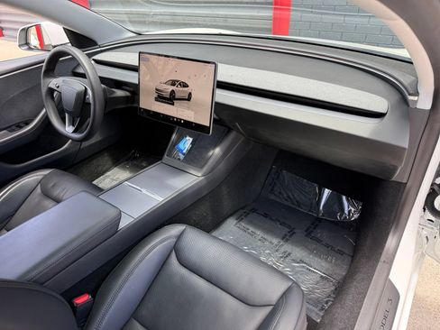 Used 2024 Tesla Model 3 Standard Range RWD image 23