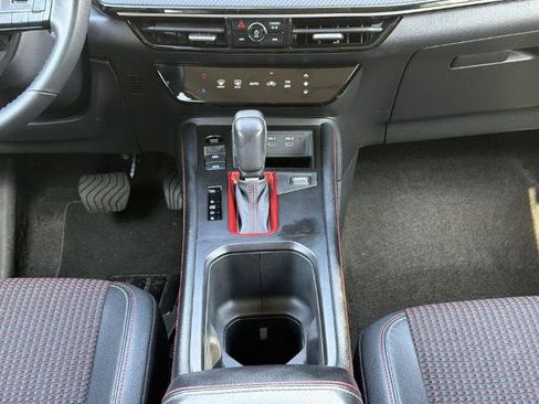 Certified 2025 Nissan Kicks SR FWD image 4