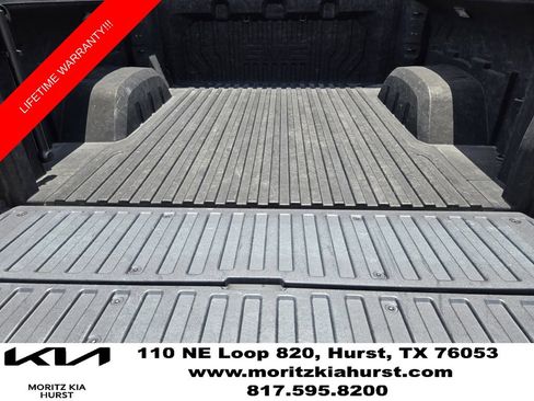 Used 2024 GMC Sierra 1500 AT4 w/ Technology Package AWD/4WD image 32