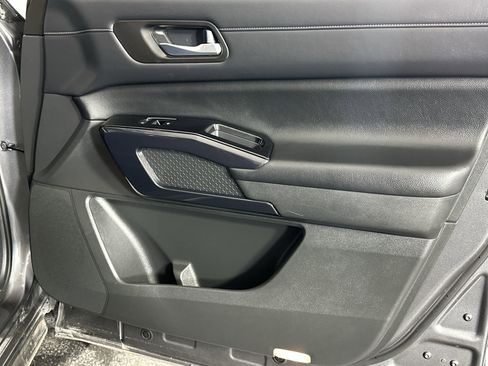 Certified 2022 Nissan Pathfinder S image 34