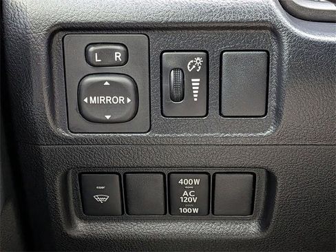 Used 2019 Toyota 4Runner SR5 image 18