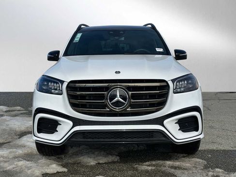 Used 2026 Mercedes-Benz GLS 580 4MATIC image 8