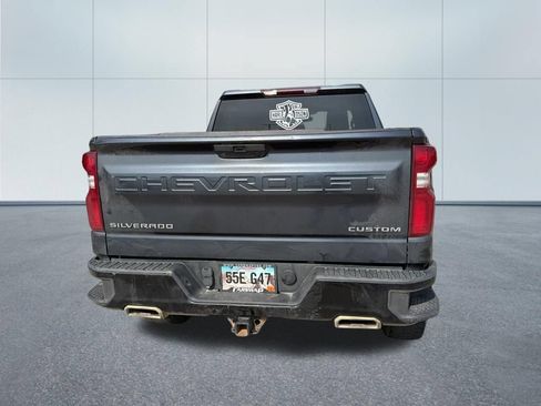 Used 2021 Chevrolet Silverado 1500 Custom Trail Boss AWD/4WD image 6