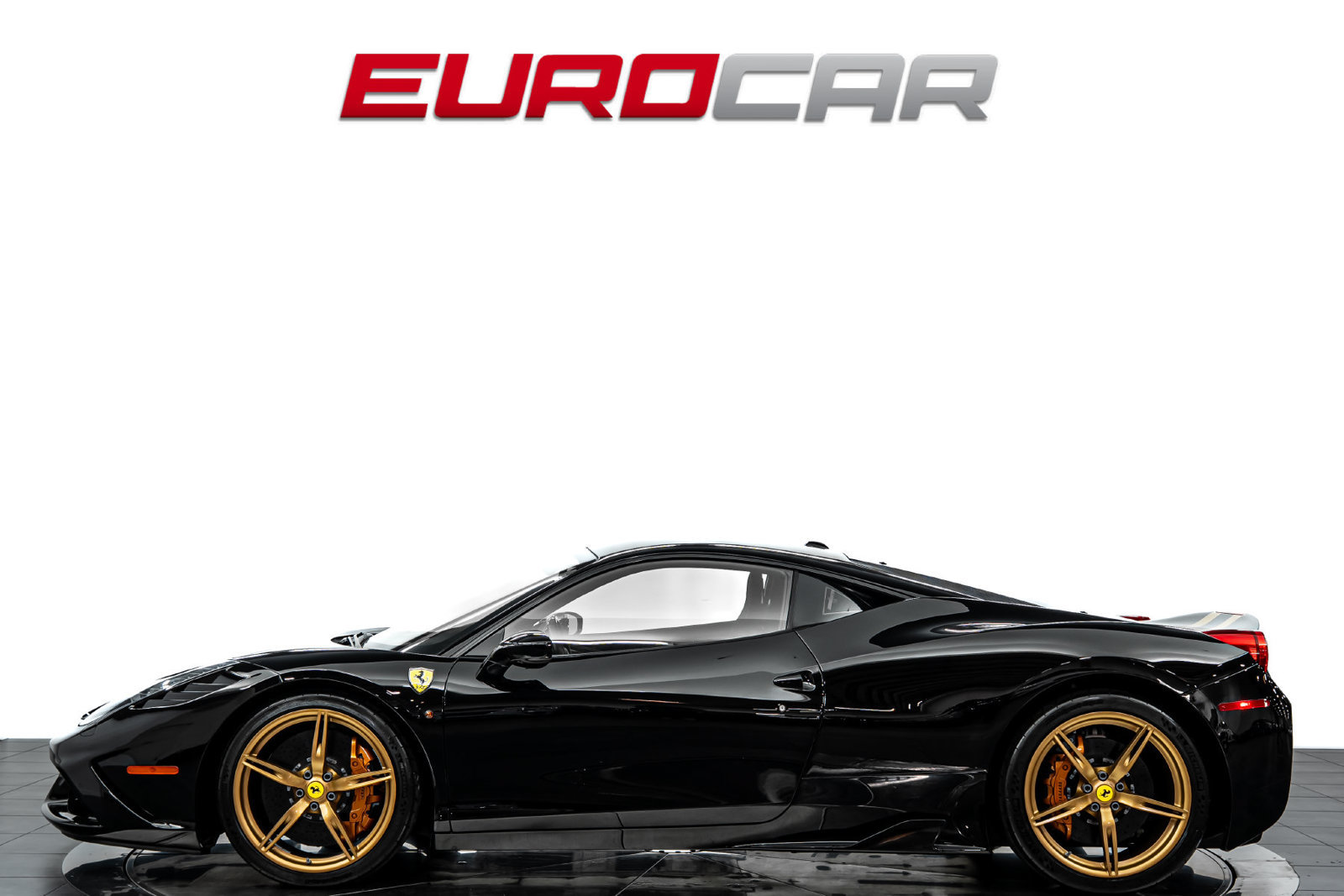 Used 2015 Ferrari 458 Speciale Coupe RWD image 2