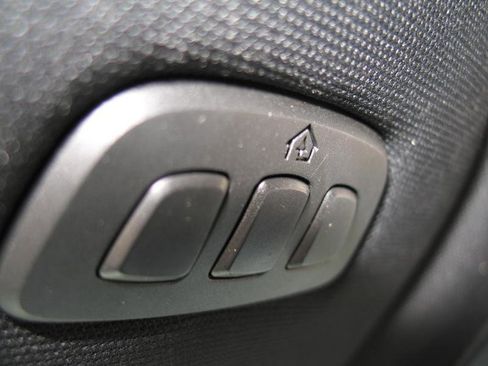 Used 2018 Ford F150 Limited w/ Trailer Tow Package image 57