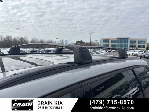 Used 2022 Kia Telluride SX w/ SX Prestige Package image 9