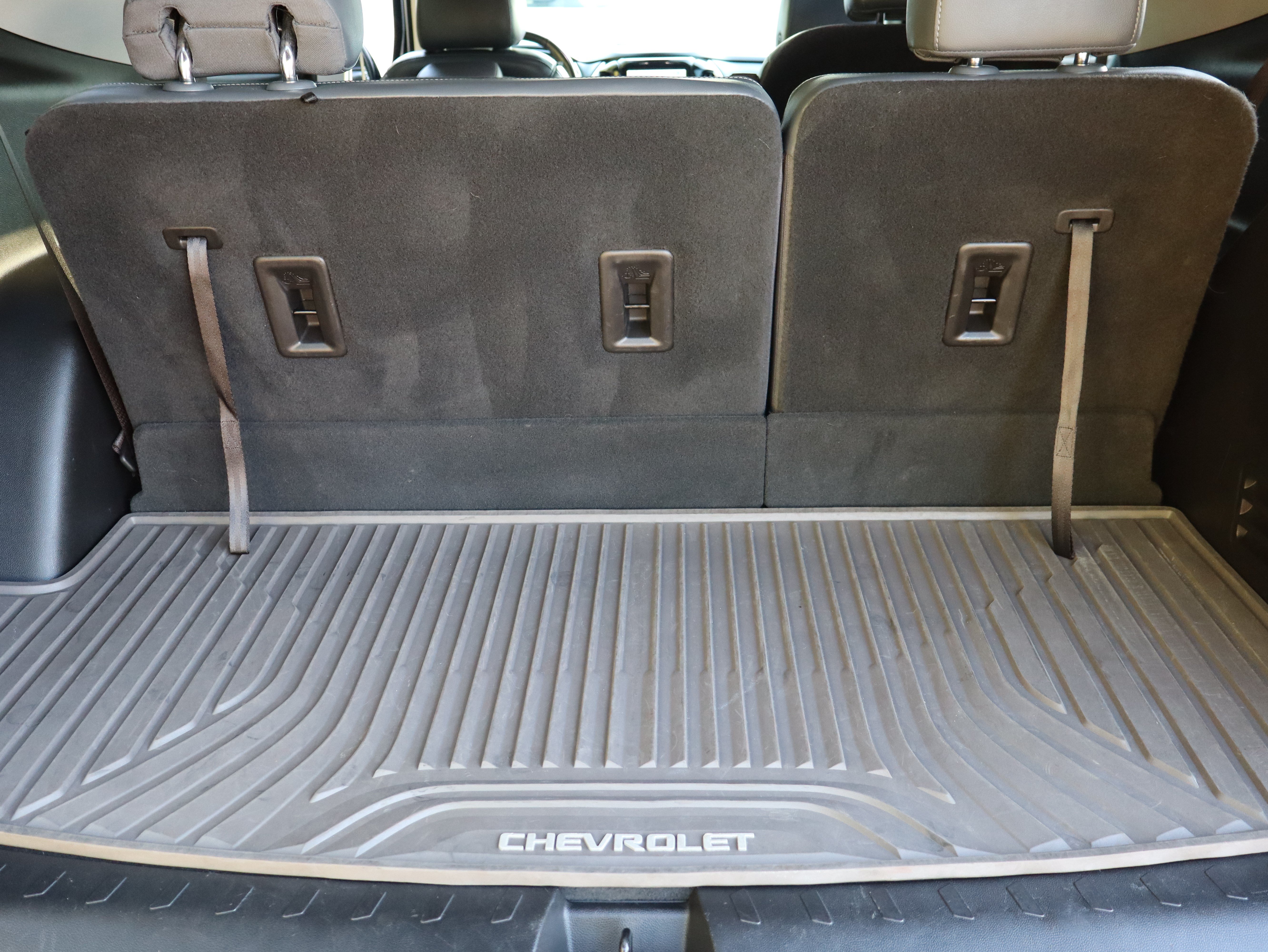 Used 2021 Chevrolet Traverse Premier FWD image 47