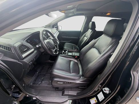 Certified 2024 Honda Odyssey EX-L image 18