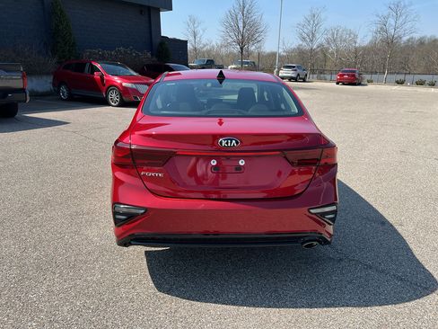 Used 2021 Kia Forte LXS image 6