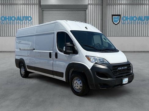 Used 2023 RAM ProMaster 2500 FWD image 3