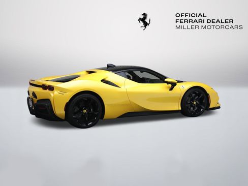 Certified 2023 Ferrari SF90 Stradale image 9