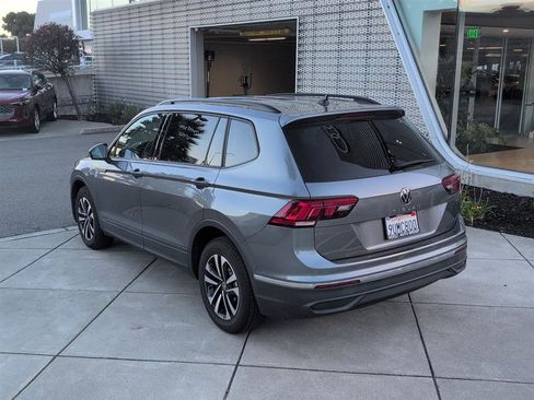Used 2023 Volkswagen Tiguan S image 7