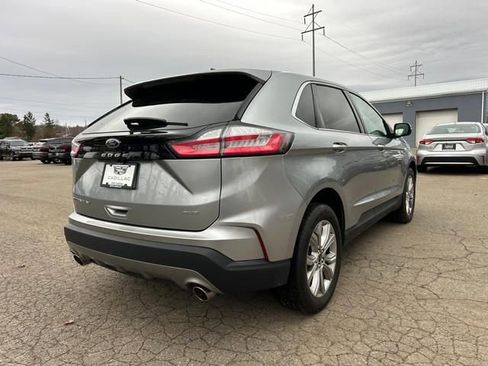 Used 2024 Ford Edge Titanium image 3