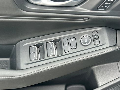 Used 2025 Honda Accord Sport image 11