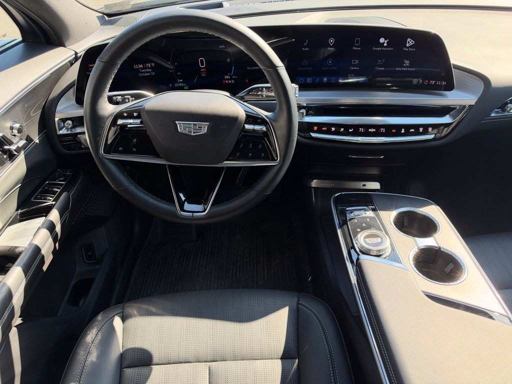 Used 2024 Cadillac Lyriq Sport w/ LPO, Floor Liner Package AWD/4WD image 18