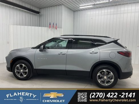 Used 2023 Chevrolet Blazer LT w/ Convenience Package image 5