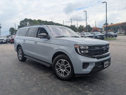 Certified 2025 Ford Expedition Max Active RWD image 1