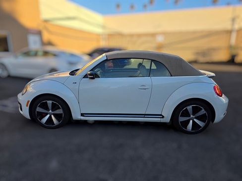 Used 2015 Volkswagen Beetle R-Line FWD image 4