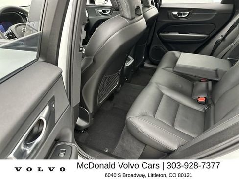 Certified 2025 Volvo XC60 B5 Plus w/ Climate Package AWD/4WD image 23