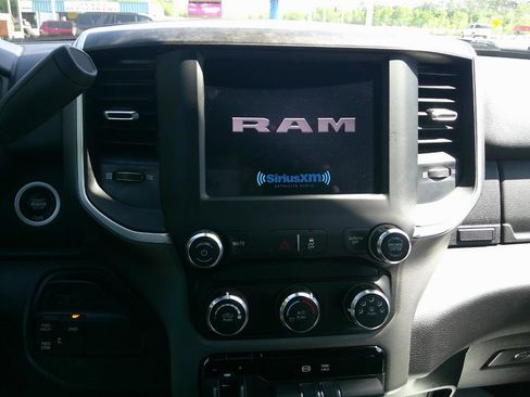 Used 2024 RAM 2500 Big Horn image 21