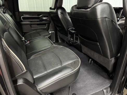Used 2022 RAM 2500 Laramie AWD/4WD image 17