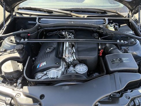 Used 2005 BMW M3 Coupe RWD image 17