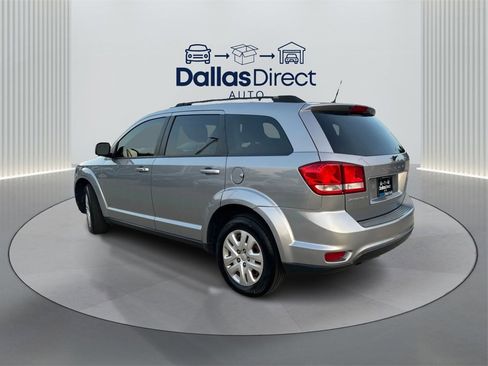 Used 2019 Dodge Journey SE image 8