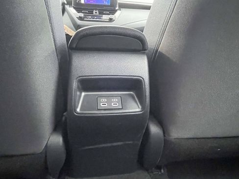 Used 2024 Toyota Corolla LE FWD image 11
