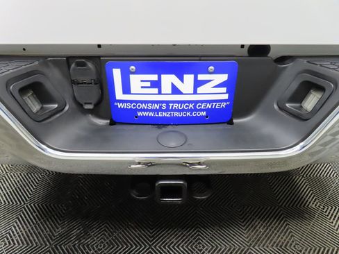 Used 2017 RAM 1500 Laramie w/ Convenience Group AWD/4WD image 39
