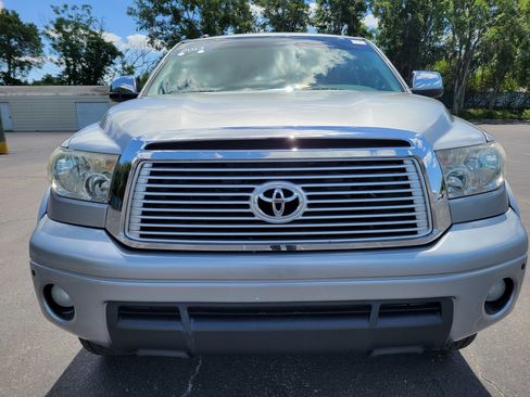 Used 2013 Toyota Tundra Limited w/ Memory Pkg AWD/4WD image 2