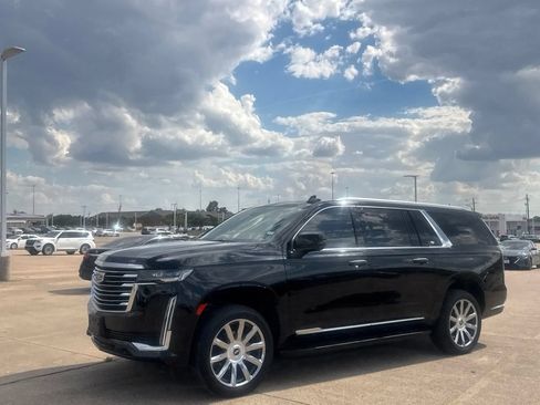 Used 2023 Cadillac Escalade ESV Premium Luxury Platinum AWD/4WD image 11