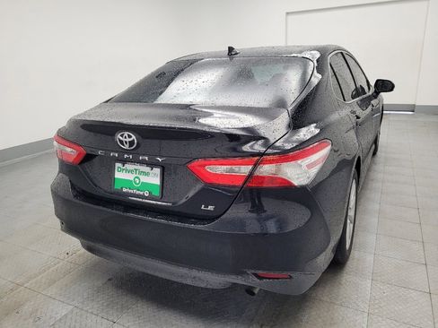 Used 2019 Toyota Camry LE FWD image 7
