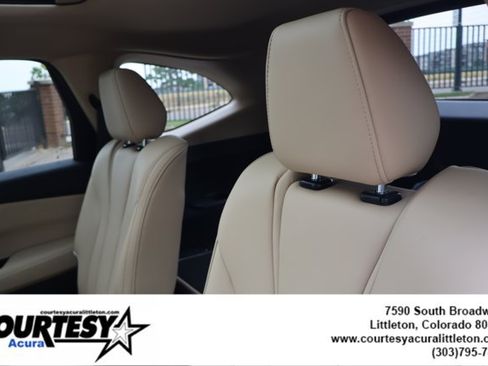 Used 2024 Acura MDX SH-AWD image 26