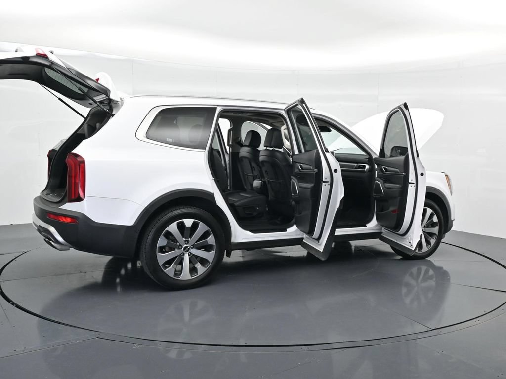 Used 2022 Kia Telluride S AWD/4WD image 41