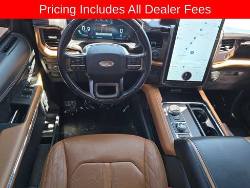 Used 2022 Ford Expedition Platinum AWD/4WD image 11
