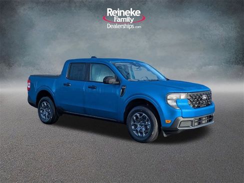 New 2026 Ford Maverick XLT w/ XLT Luxury Package image 3