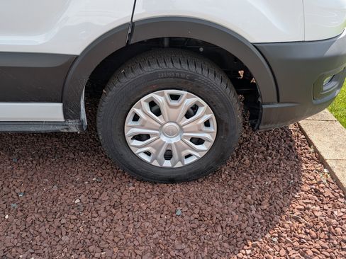 New 2025 Ford Transit 350 w/ Interior Upgrade Package image 6