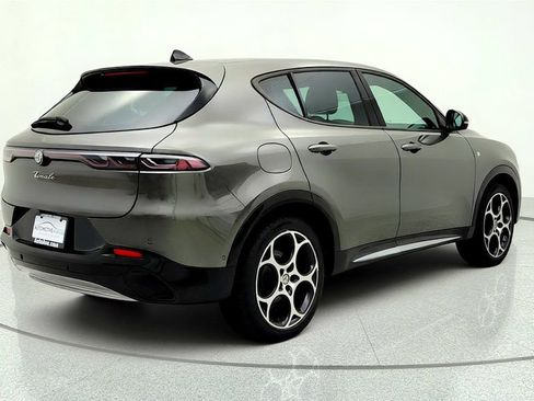 Used 2024 Alfa Romeo Tonale Ti w/ Active Assist Package AWD/4WD image 5