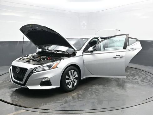 Used 2021 Nissan Altima 2.5 S image 34