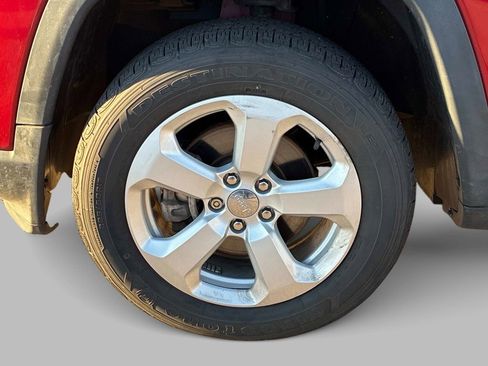 Certified 2021 Jeep Compass Latitude w/ Convenience Group image 19