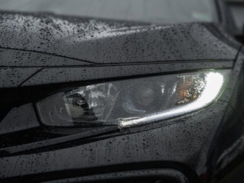 Used 2021 Honda Civic Sport image 11