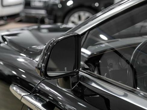 Used 2016 Rolls-Royce Dawn image 42