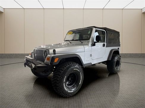 Used 2004 Jeep Wrangler Unlimited image 1
