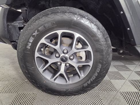 Used 2024 Jeep Wrangler Unlimited Sport AWD/4WD image 8