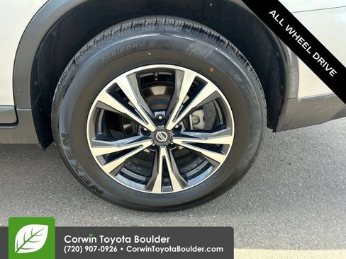 Used 2018 Nissan Rogue SL AWD/4WD image 31