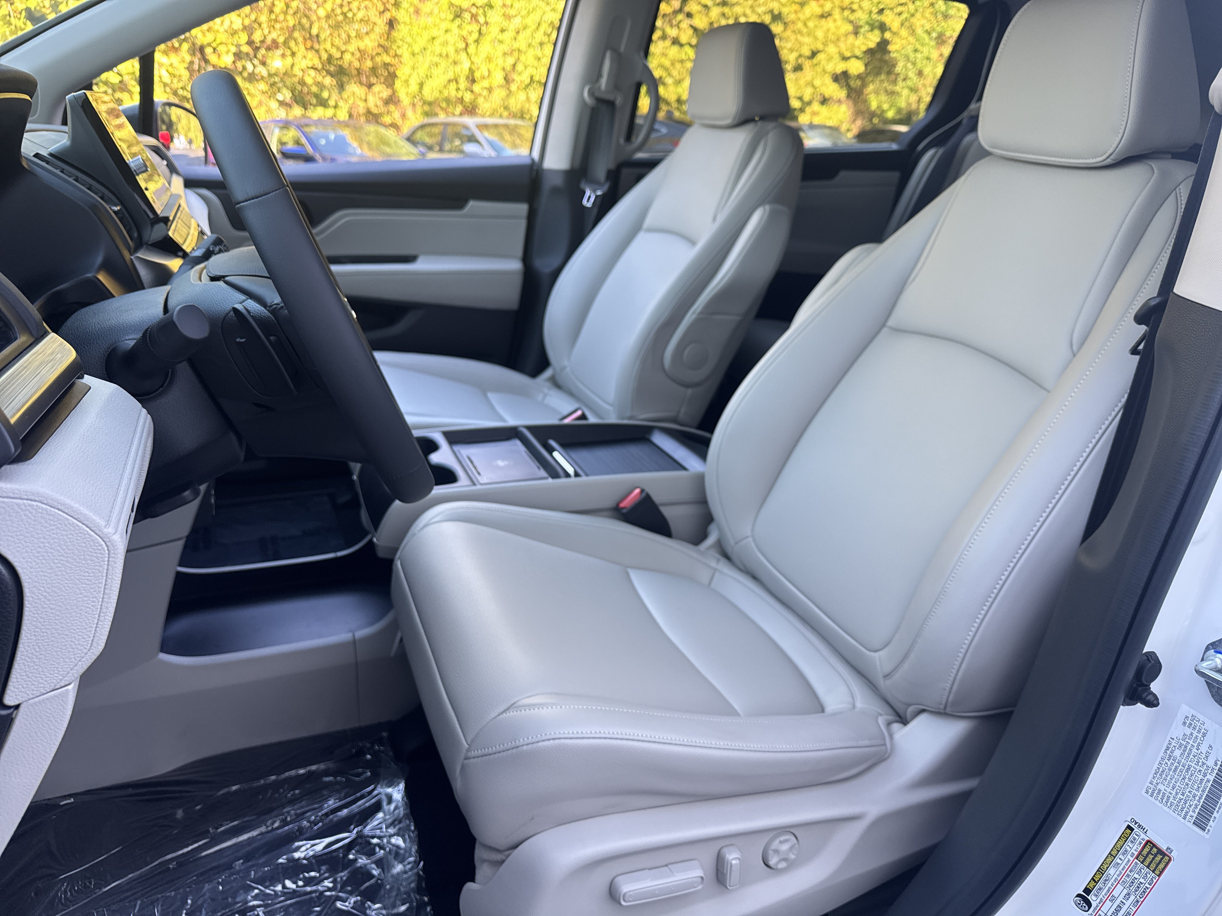New 2027 Honda Odyssey EX-L image 5